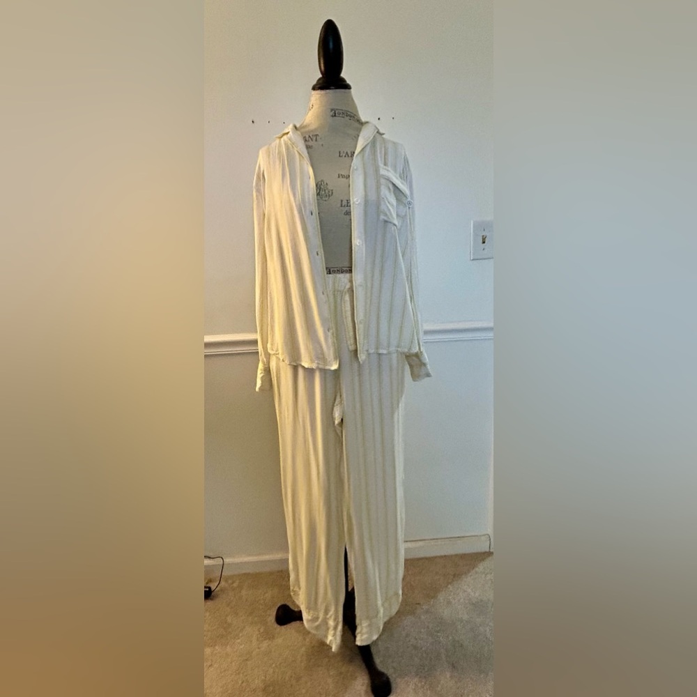Martha Stewart Pajama Set with Pale Yellow Stripe